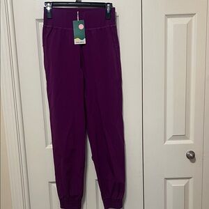 HALARA Vibrant Purple Activewear